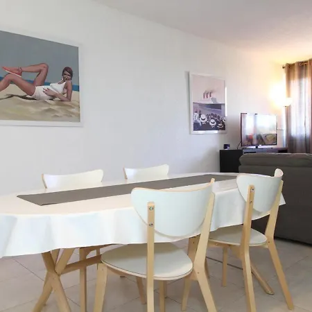 3 Pieces Moderne A Avec Garage Prive, Internet Et Equipements Complets - Fr-1-553-191 דירה *